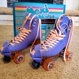 MOXI SKATES Beach Bunny Roller Skates - Periwinkle Sunset